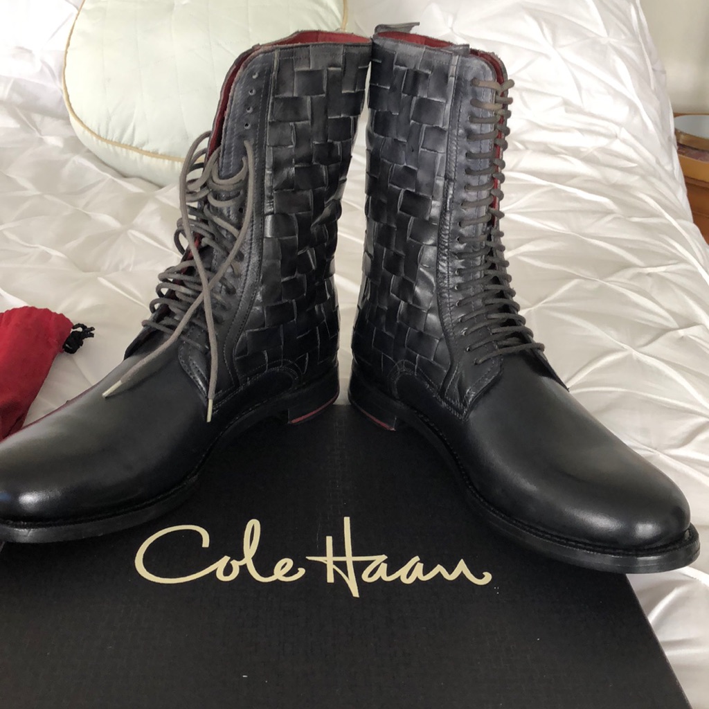 Brand New Men’s Cole Hann Lace Boot Shoes.